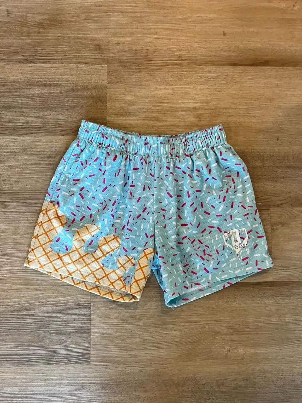 Baseball Lifestyle 101, Ice Cream Drip Cotton Candy Blue Shorts, Men’s Small